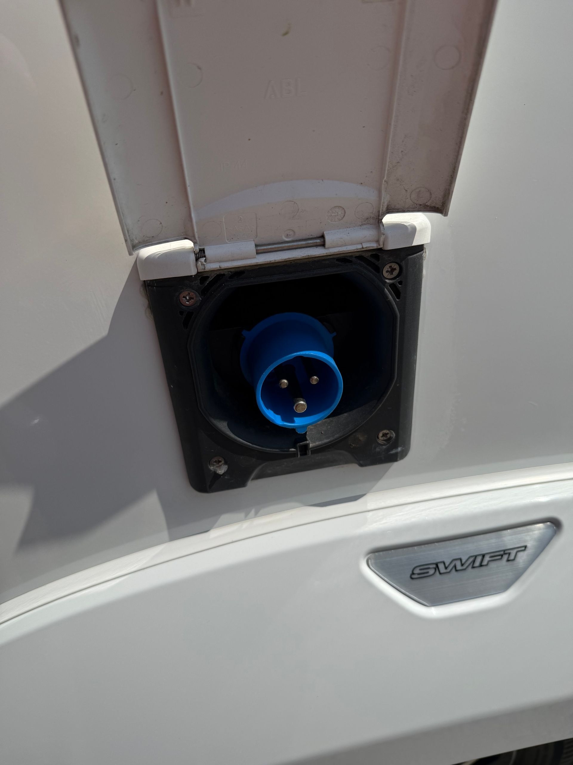 fiat swift escape 614 motorhome in an automatic transmission, 4 berth, outstanding condition