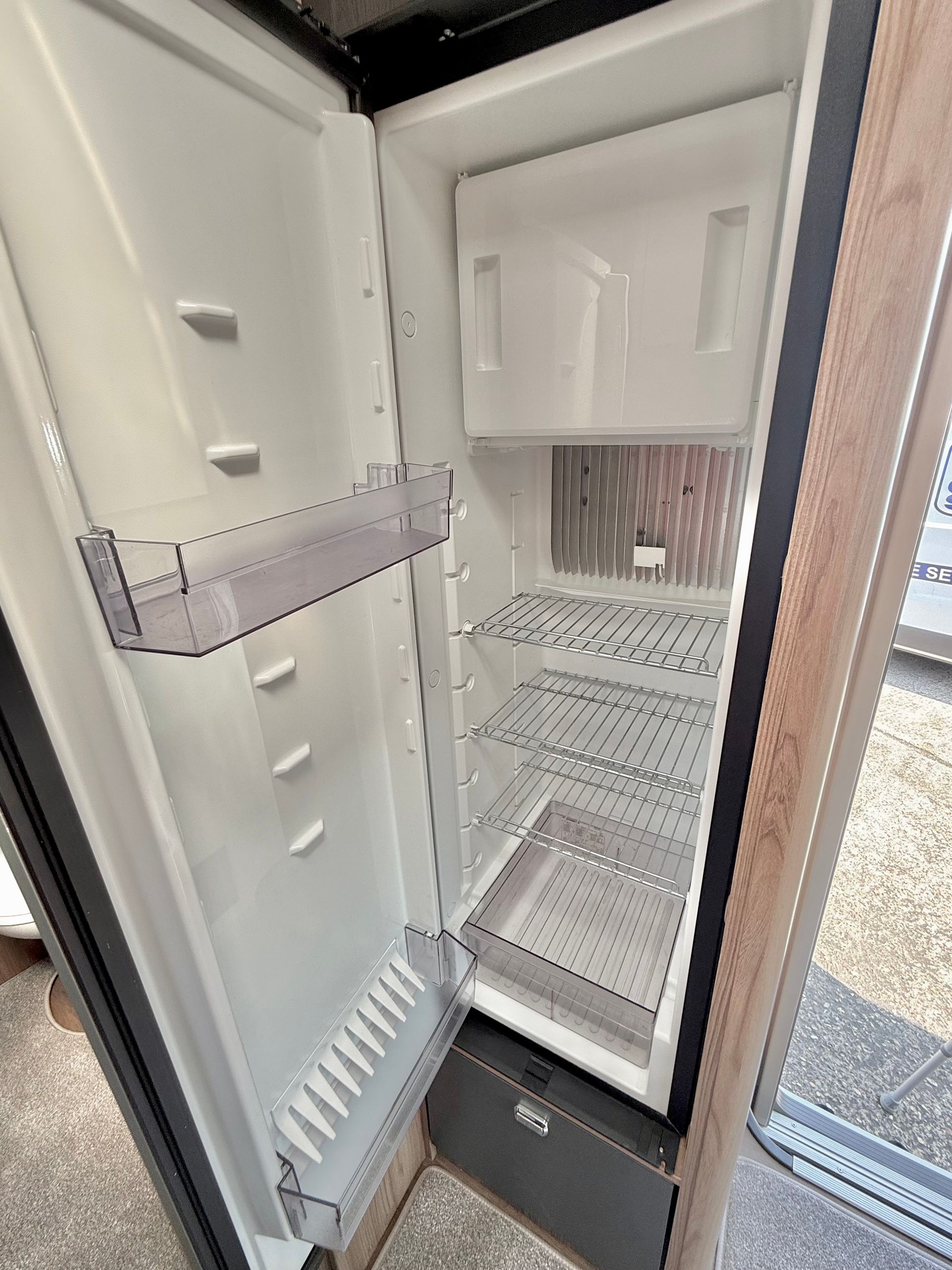 fiat swift escape 614 motorhome in an automatic transmission, 4 berth, outstanding condition