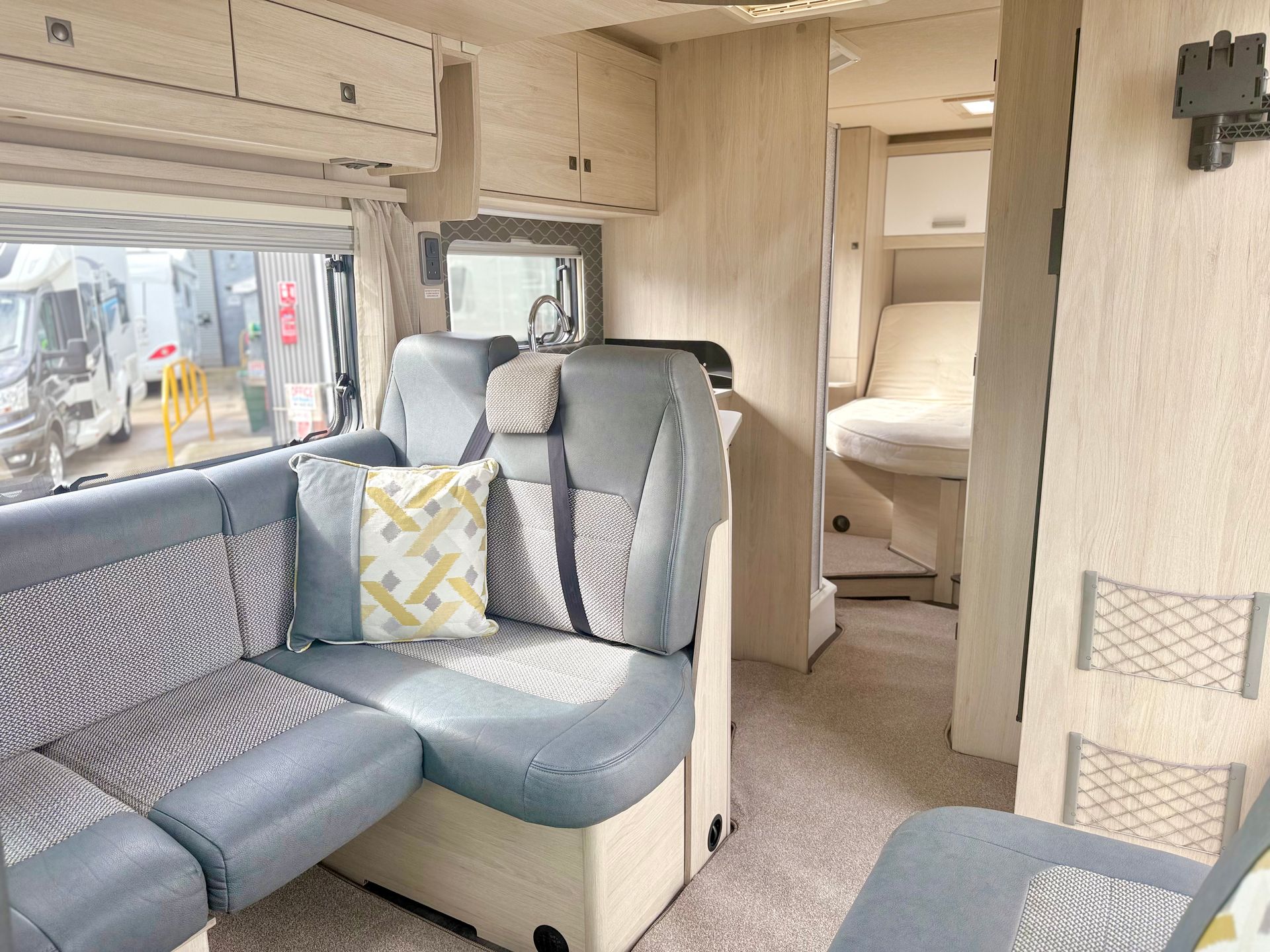 Autotrail Tribute F74 Motorhome for sale used second hand automatic motor-home for 4 people with 4 seatbelts