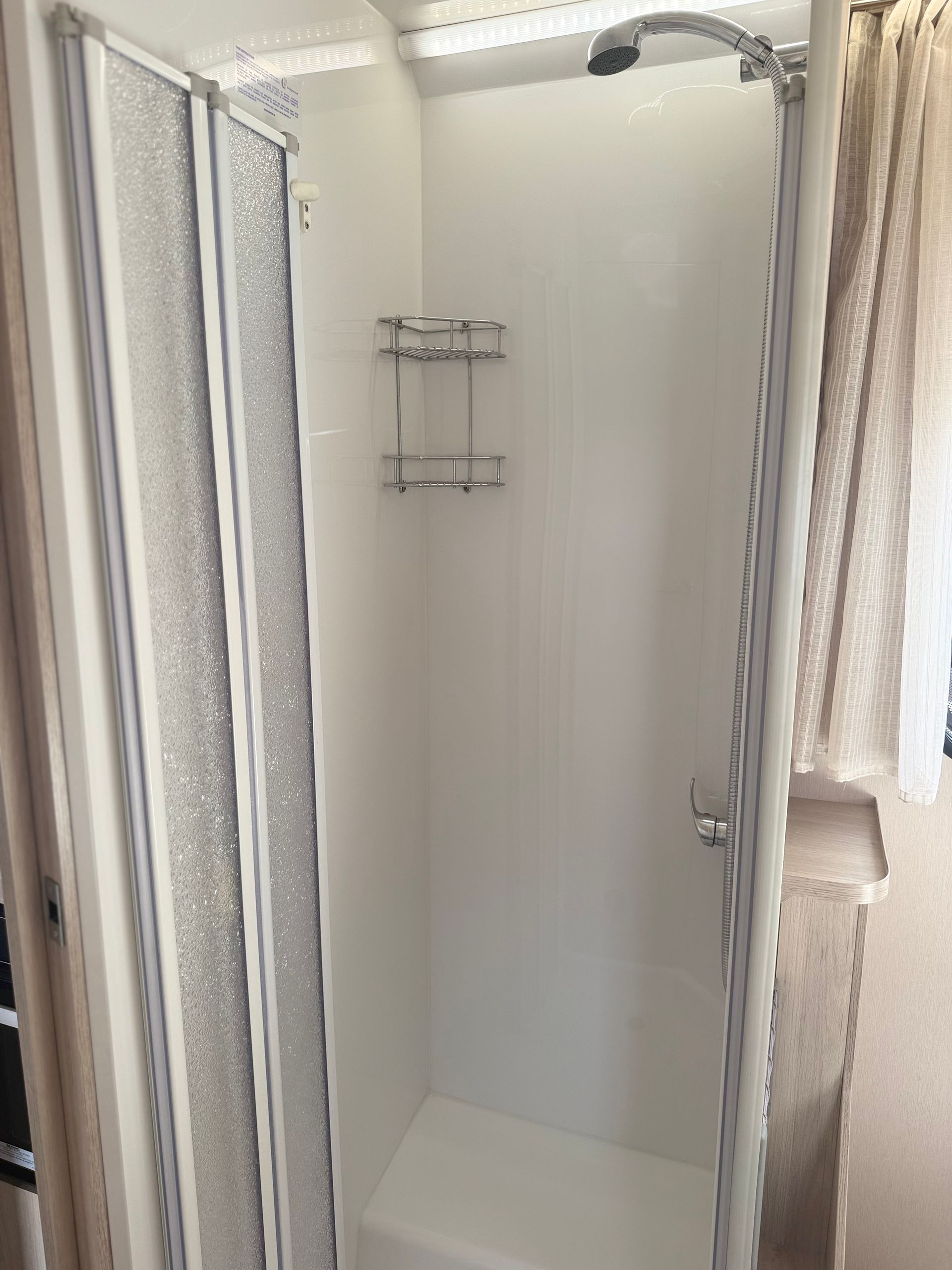 Autotrail Tribute F74 Motorhome for sale used second hand automatic motor-home for 4 people with 4 seatbelts