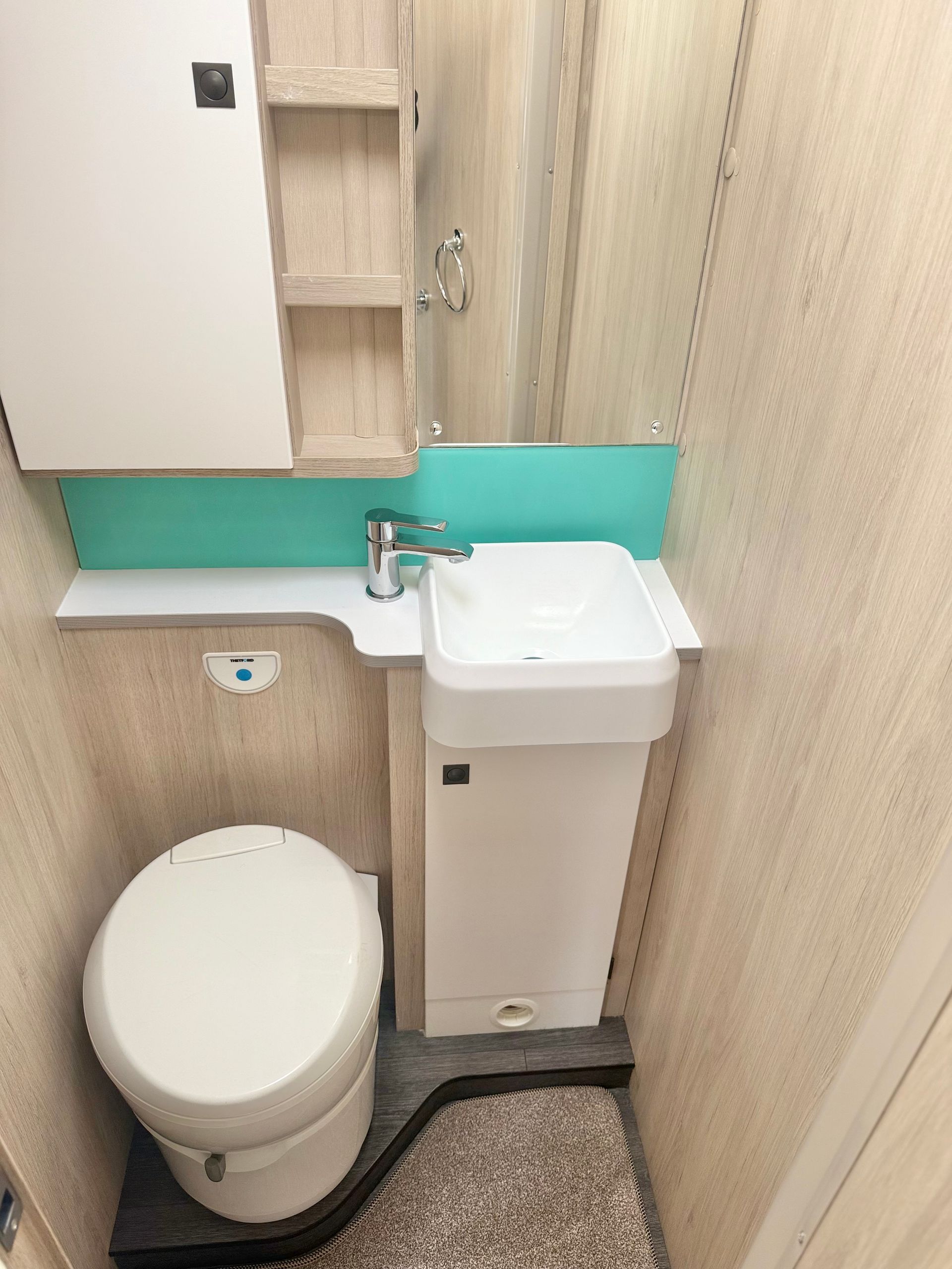 Autotrail Tribute F74 Motorhome for sale used second hand automatic motor-home for 4 people with 4 seatbelts