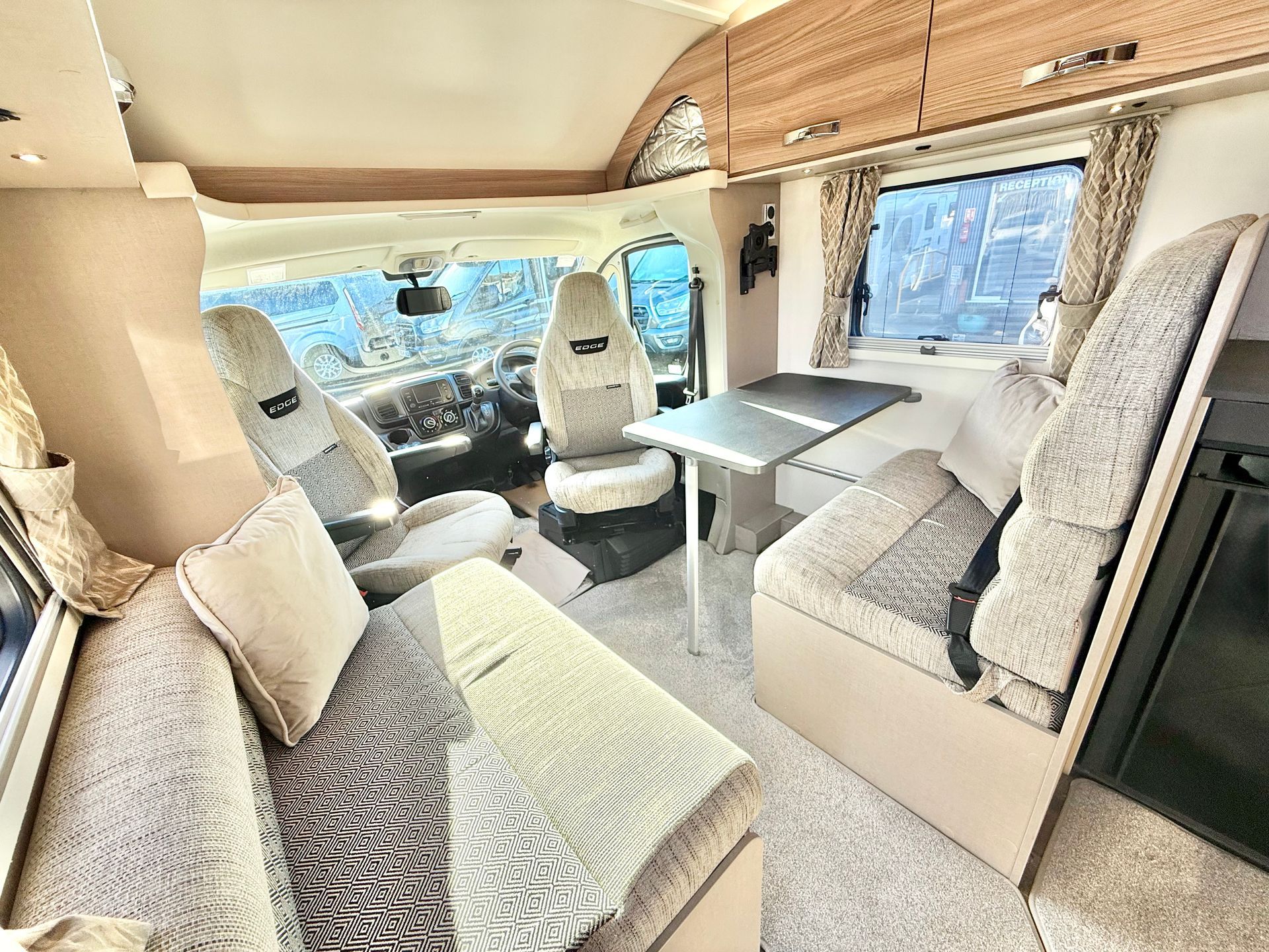 2023 fiat swift edge 464 4 berth motorhome with automatic gearbox for sale used second-hand with spacious seating and living area