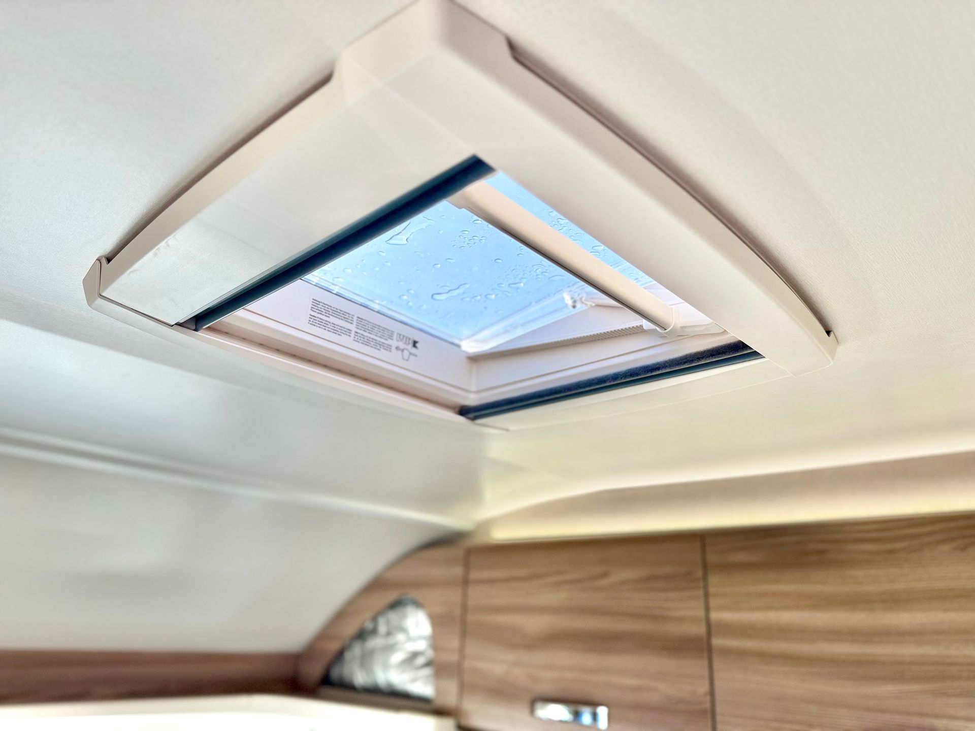 2023 fiat swift edge 464 4 berth motorhome with automatic gearbox for sale used second-hand