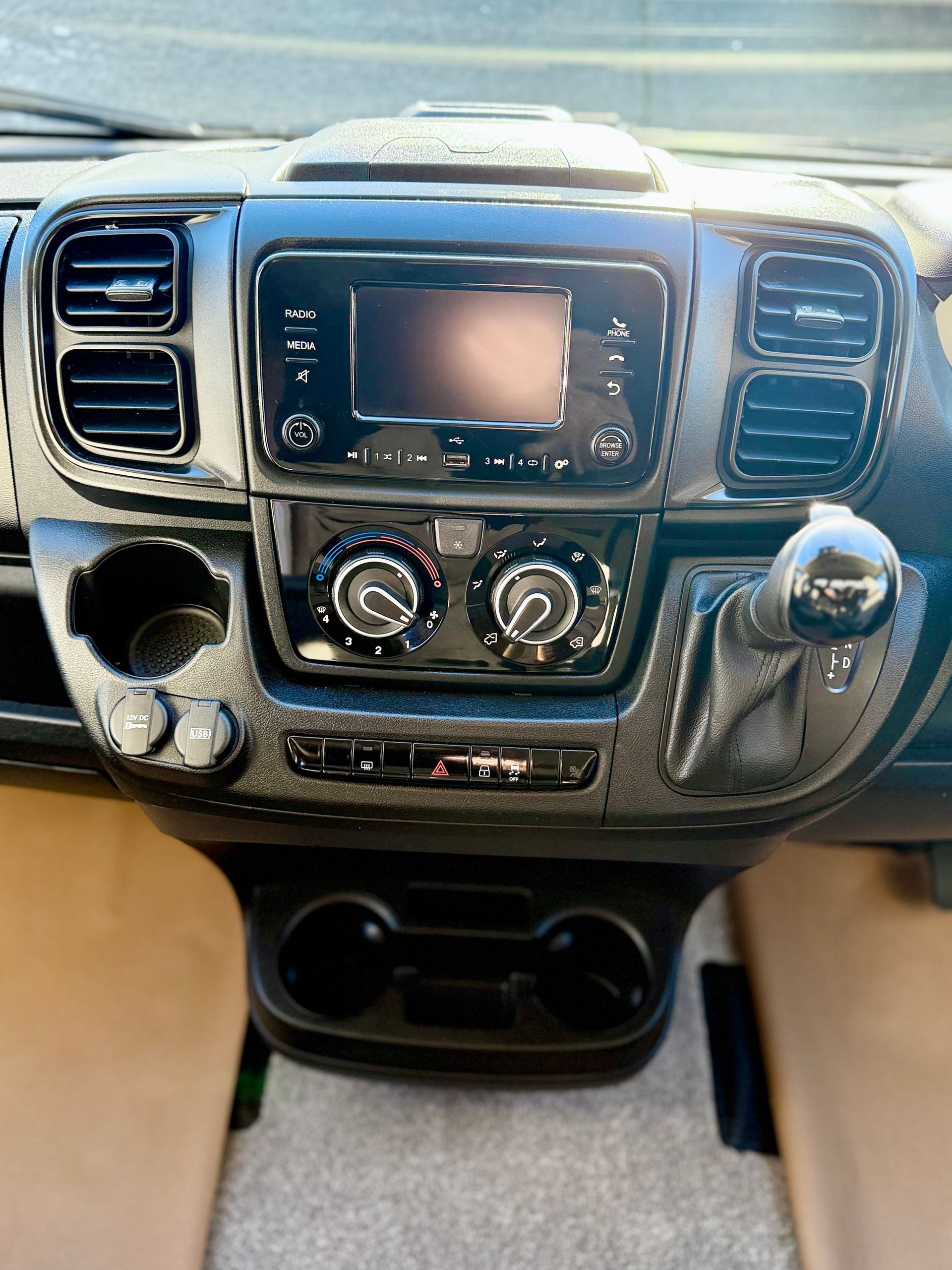 2023 fiat swift edge 464 4 berth motorhome with automatic gearbox for sale used second-hand, dash