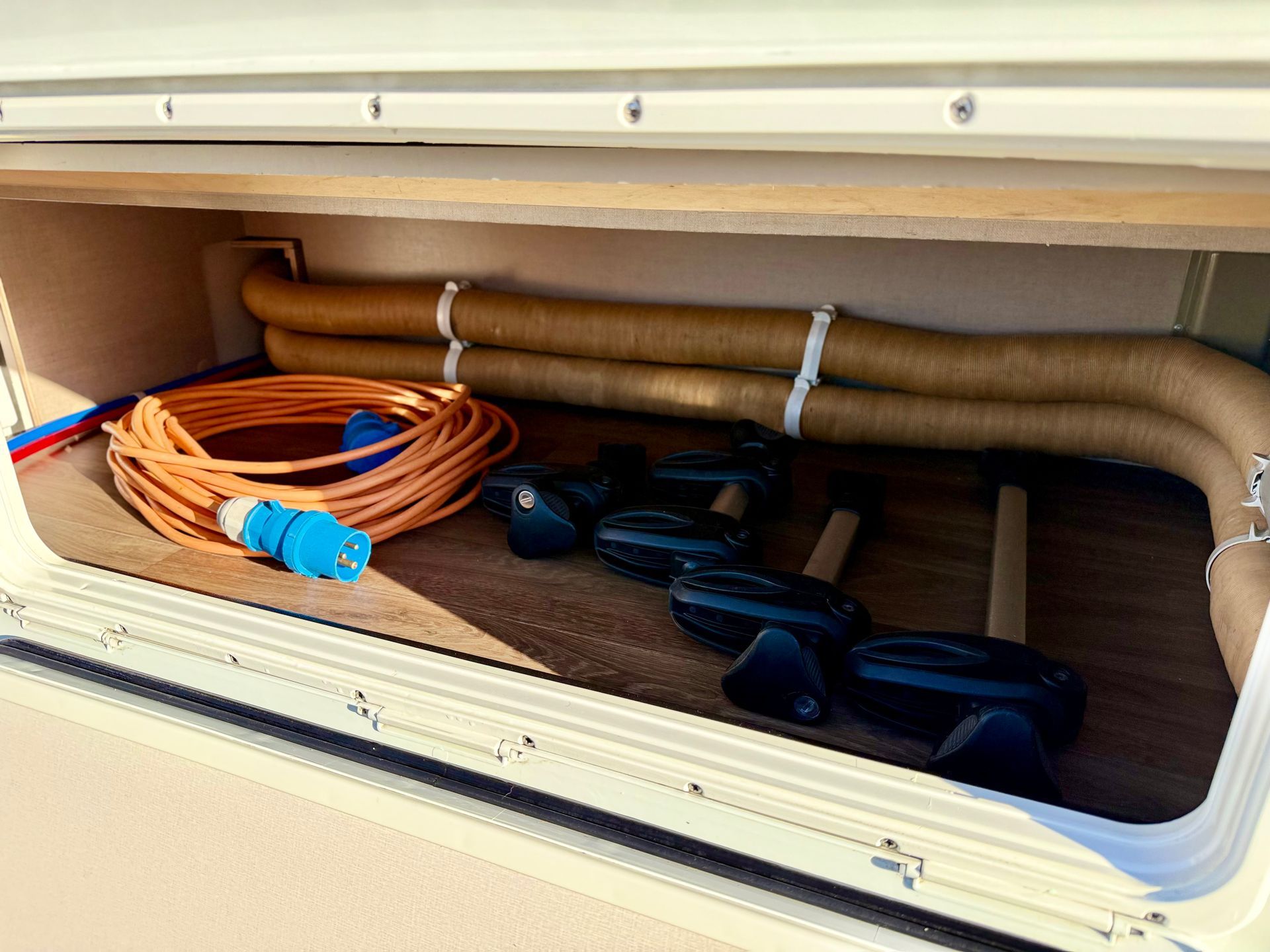 swift edge 486 6 berth motorhome for sale