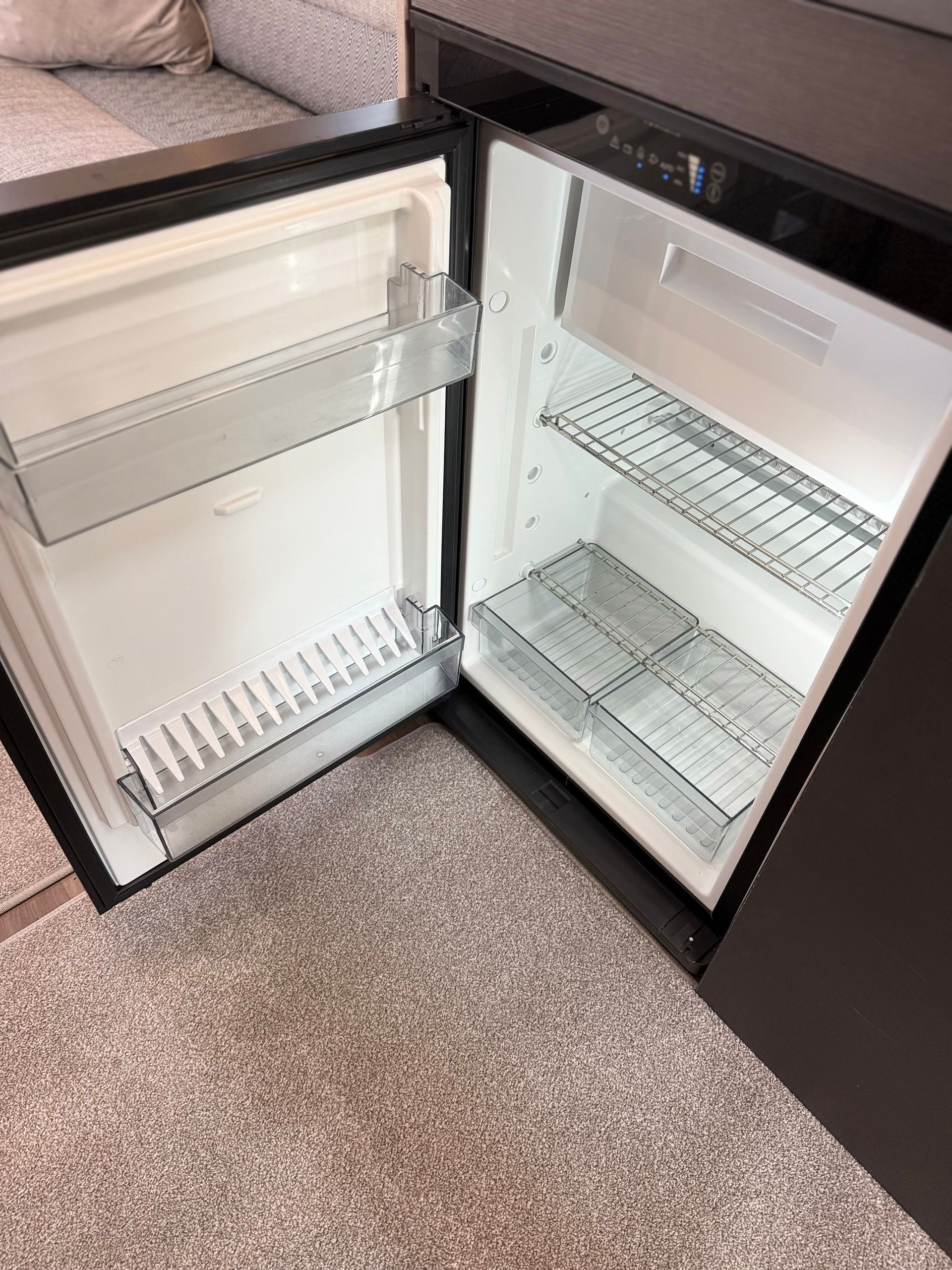 swift edge 486 6 berth motorhome for sale