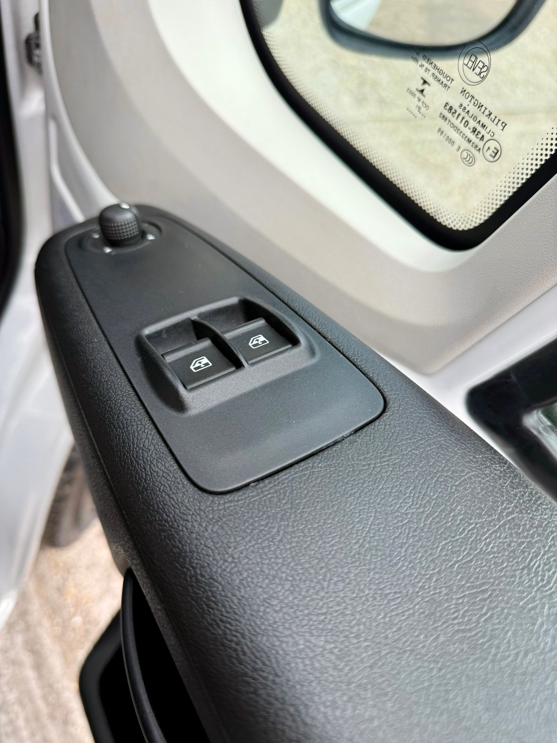 Fiat Ducato Swift Escape 684 - 4 Berth Motorhome For Sale - Automatic Transmission