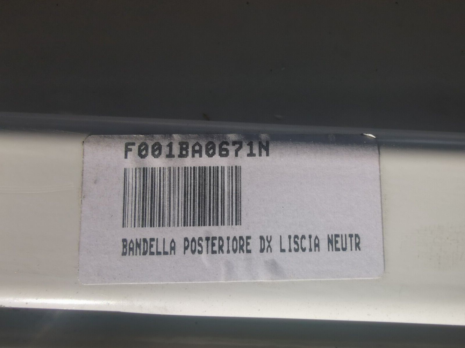 Rear Skirt - Right Side - Offside
SIDE SKIRT - Brand New 
2006 - Roller Team Sirio 599 
Parts Number: F001BA0671N