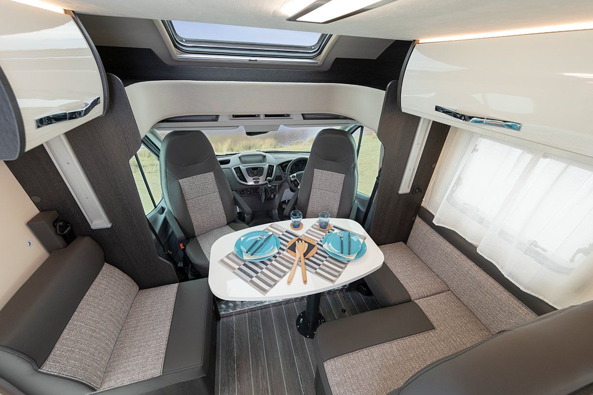 automatic, motorhome, rental, campervan, hire, zefiro 696,