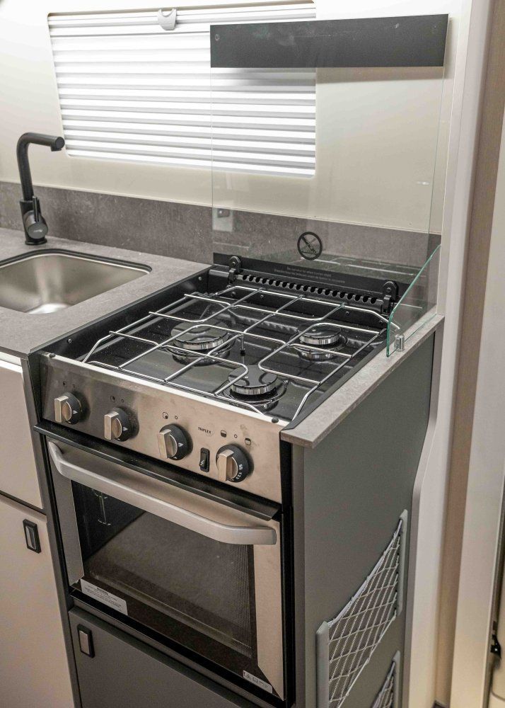 auto trail f62 automatic motorhome hire rental uk dog friendly accommodation holiday family kids holidays touring with cooker