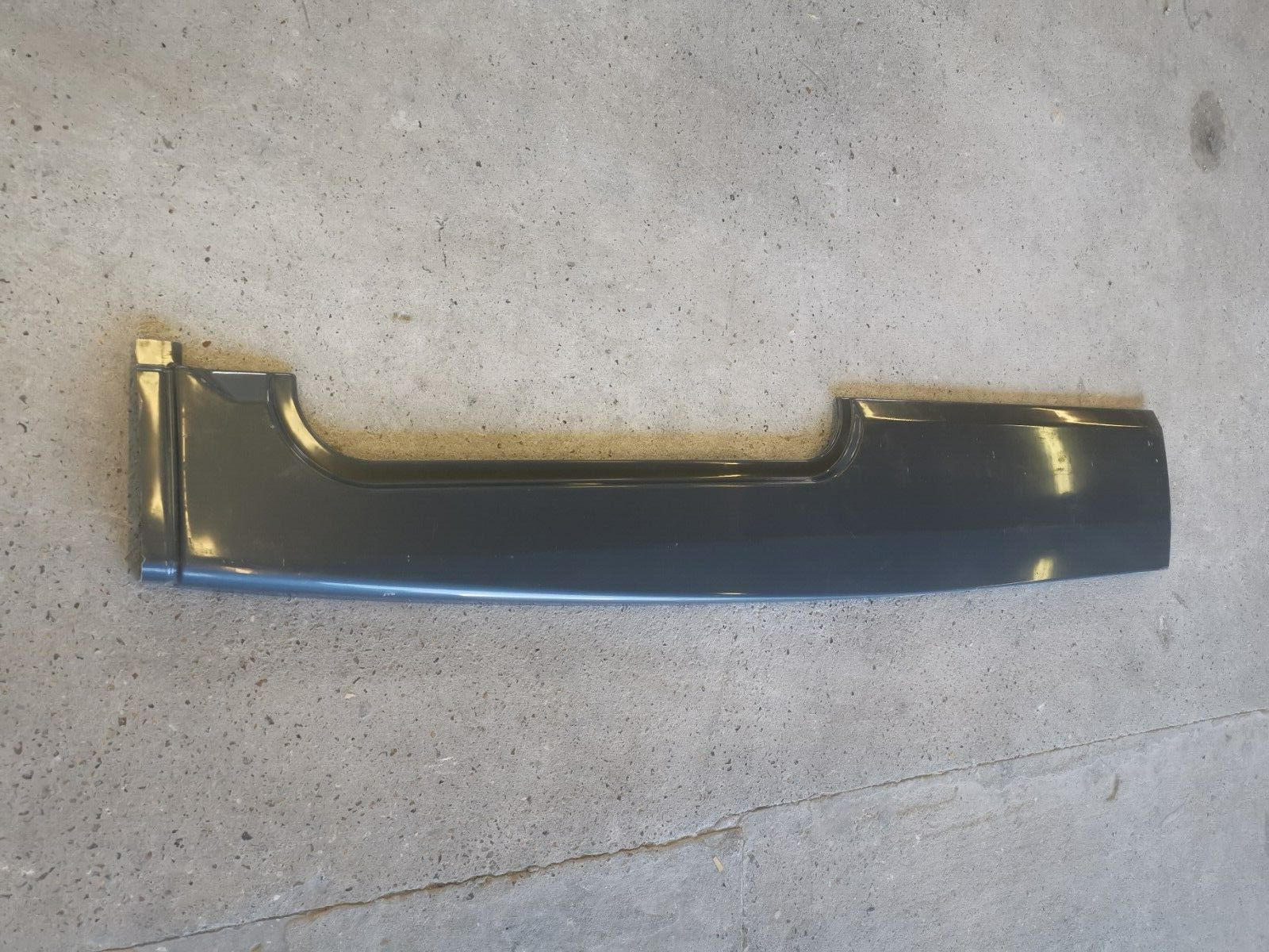 Rear Skirt - Right Side  
2019 - Auto Roller 747
Parts Number: RF100003220X5 
Previous Part Number: TRDF20000322X5