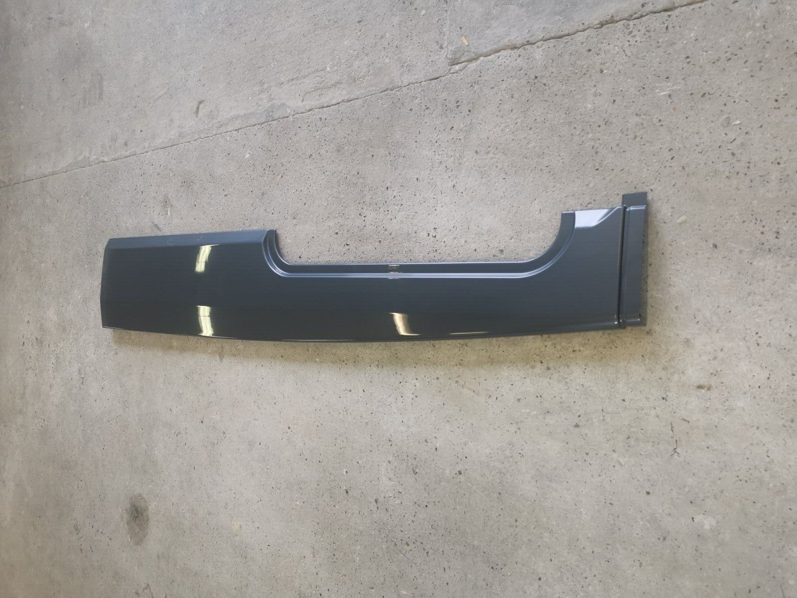 Rear Skirt - Left Side
2019 - Auto Roller 747
Parts Number: RF10003290X5
Previous Part Number: TRRDF1000329X5