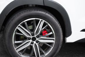 Red Calipers | Capital Car Care, LLC