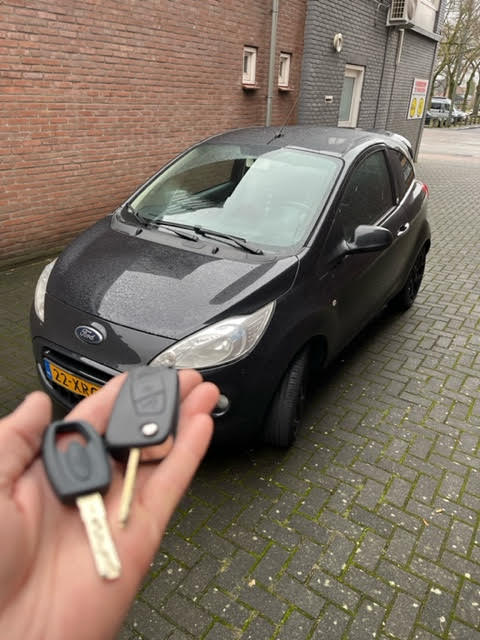 Sleutel voor Ford Ka met afstandsbediening en goedkoper dan bij de Ford dealer