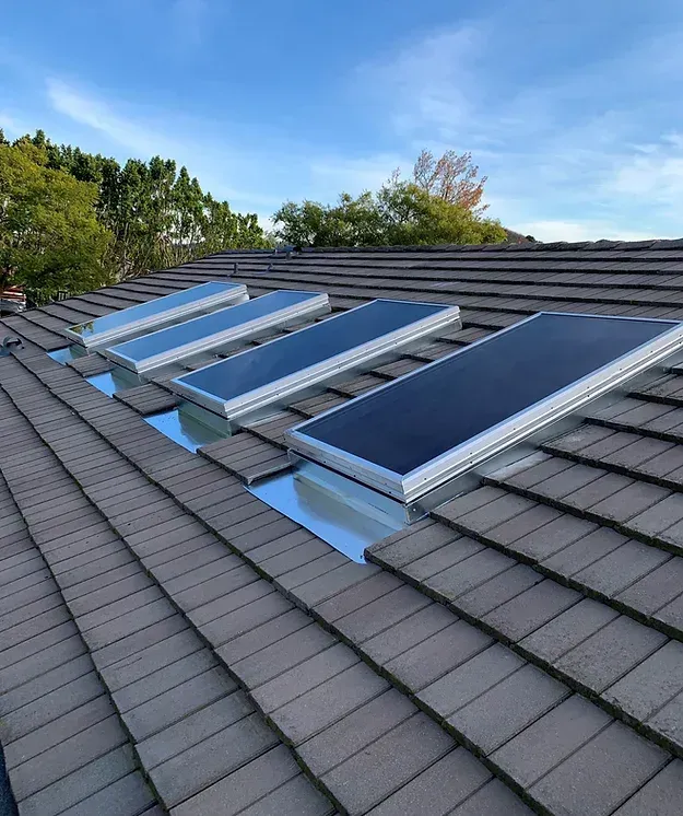 Brown Roof — Thousand Oaks, CA — Sunburst Skylights