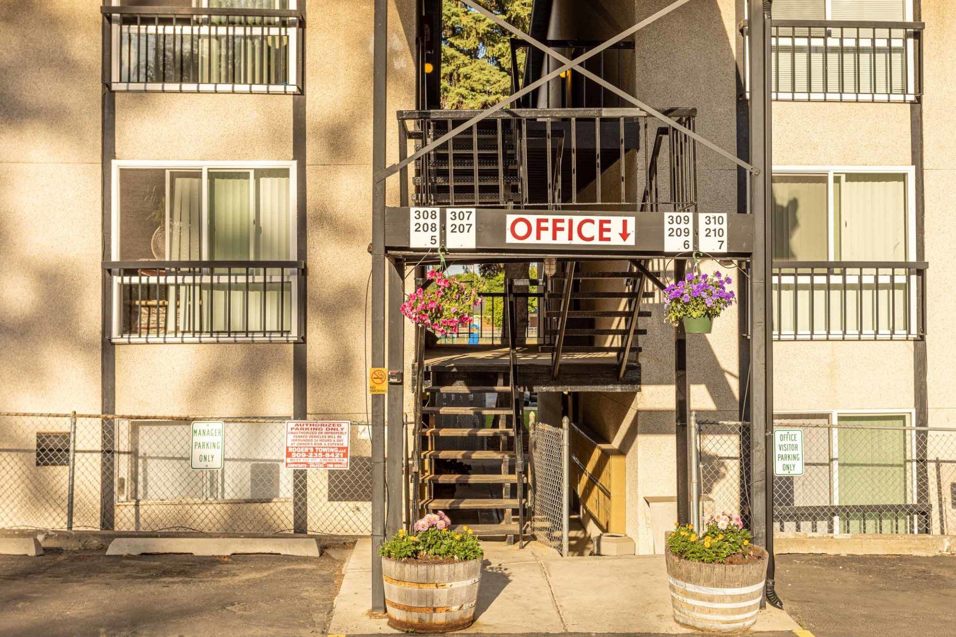 Exterior | Parkview Apartments