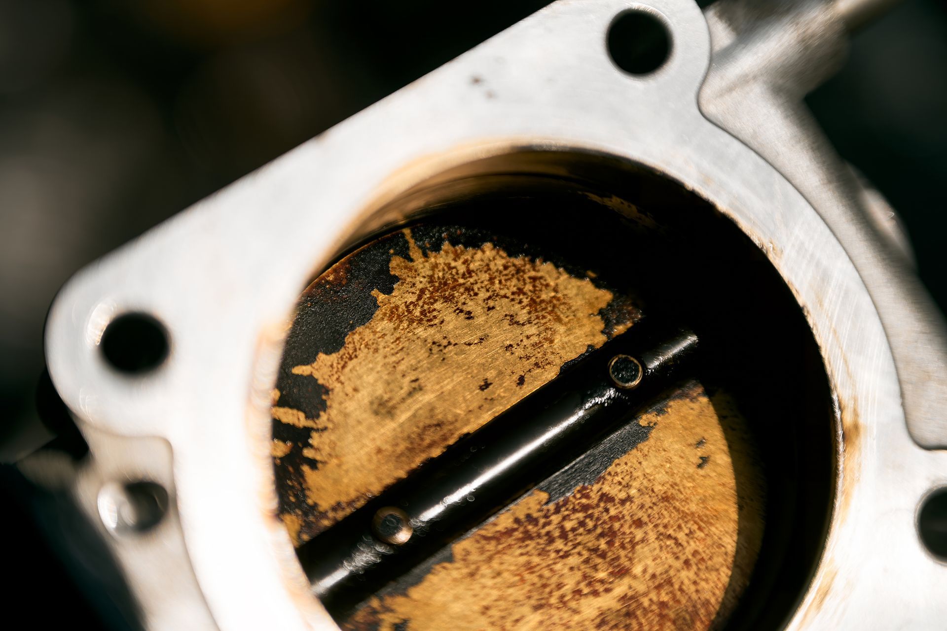 Does My Car Engine Need a Throttle Body Cleaning or Replacement? | Mountain Tech Inc.
