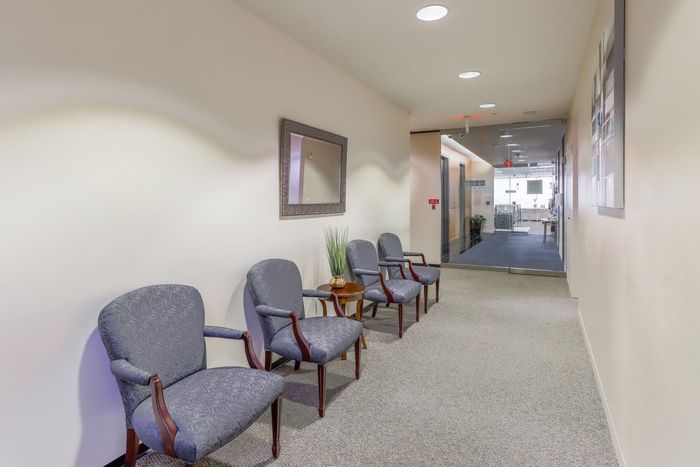 office space waiting area 