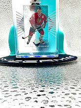 Trading Card Holder w/ Vintage Trading Card