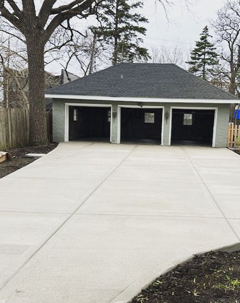 Concrete-Driveway — Concrete Addison IL — RJ Concrete