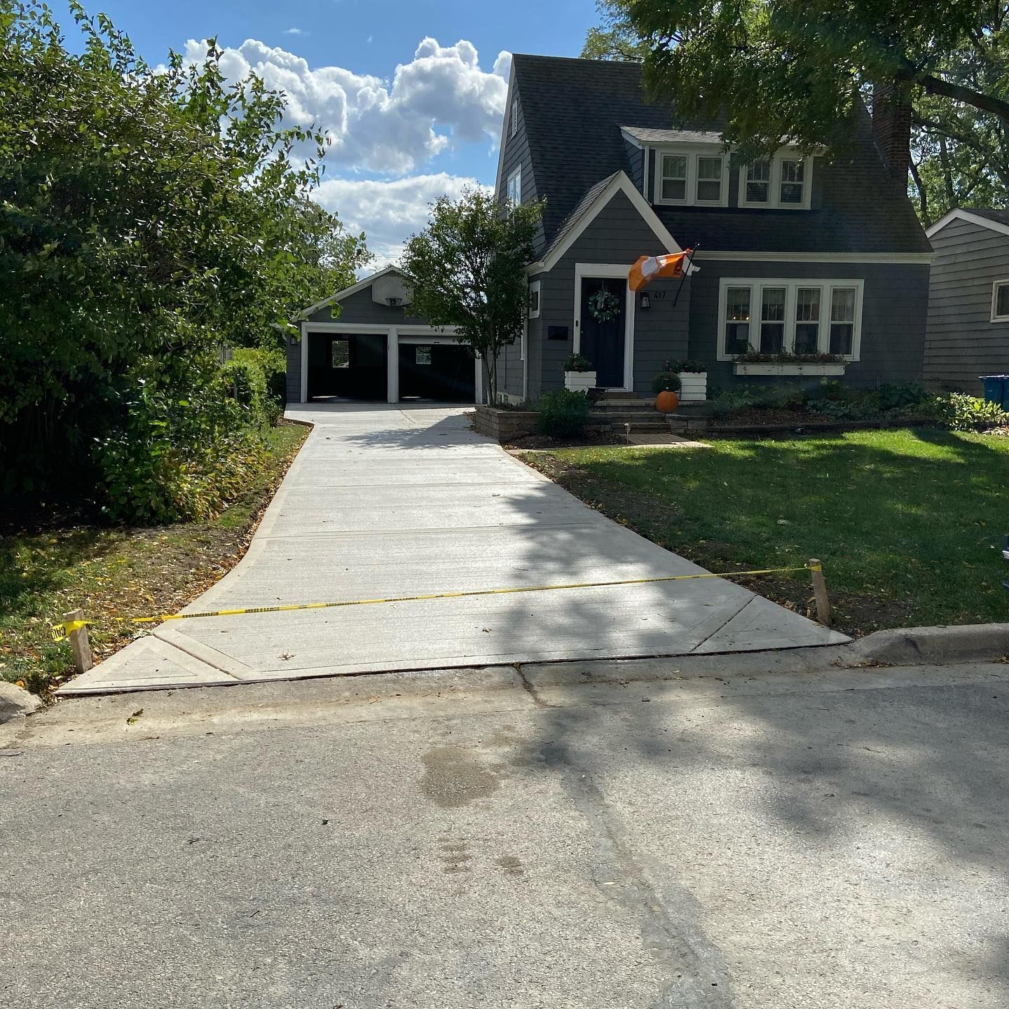 concrete driveway contractors downers grove il