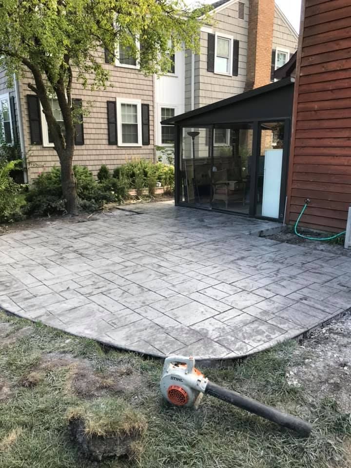 stamped concrete patio— Concrete Addison IL — RJ Concrete