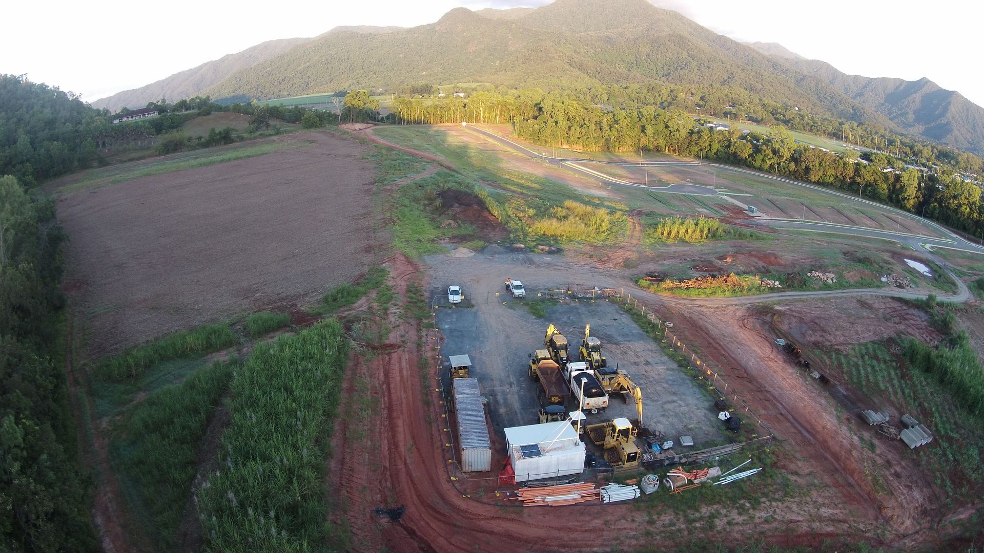 Excavator | Woree, Queensland | Cheshire Contractors