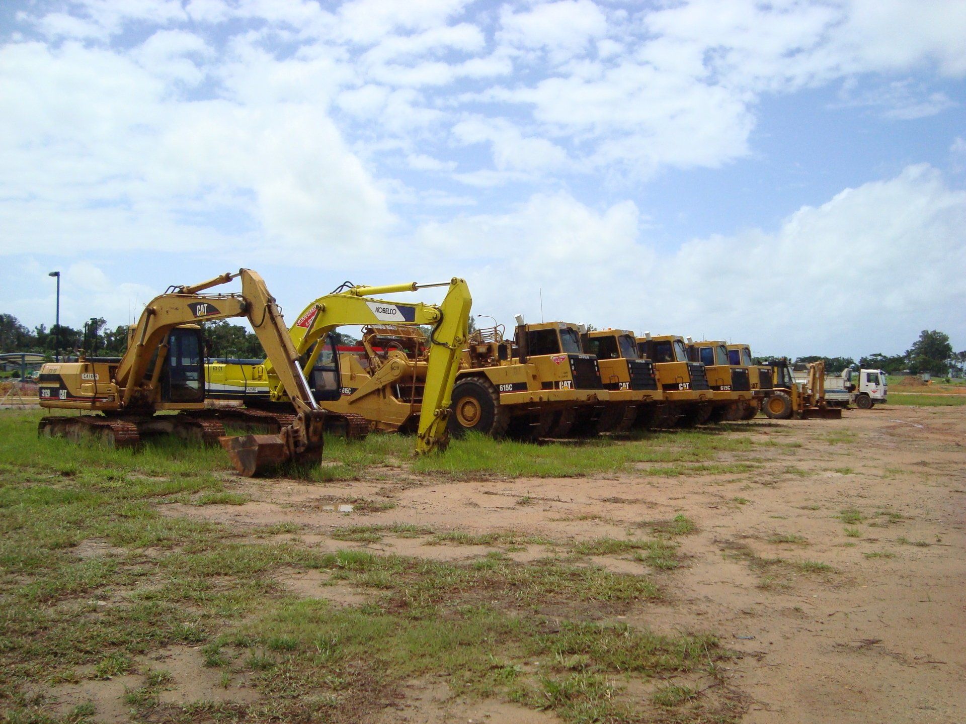 Construction Machinery of Building or Mining Company | Woree, Queensland | Cheshire Contractors