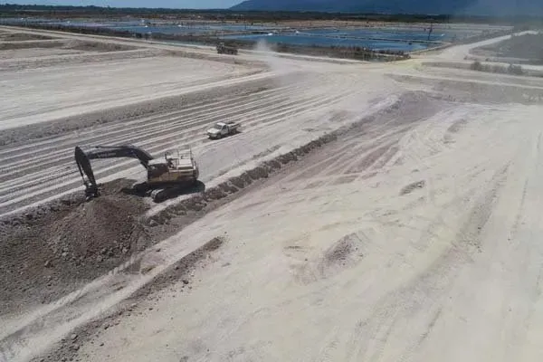 Excavator at Cardwell Prawn Farm | Woree, Queensland | Cheshire Contractors