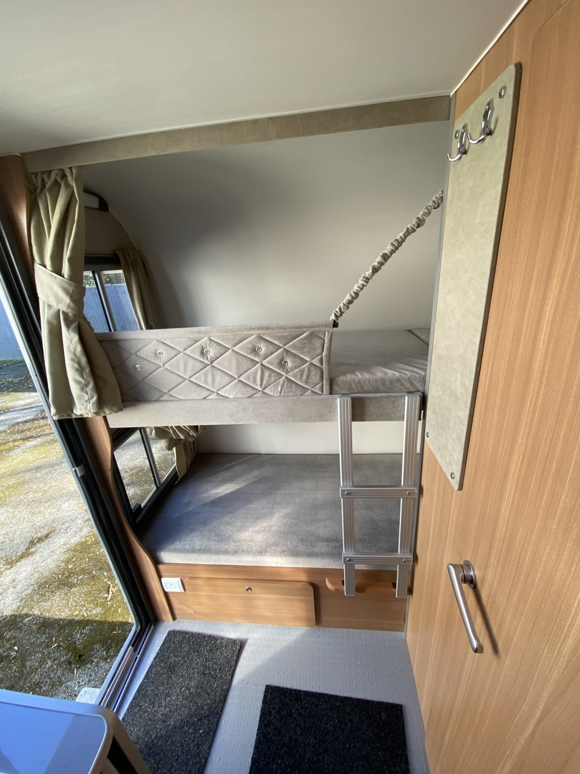 4 Berth Second hand caravans for sale in Grimsby