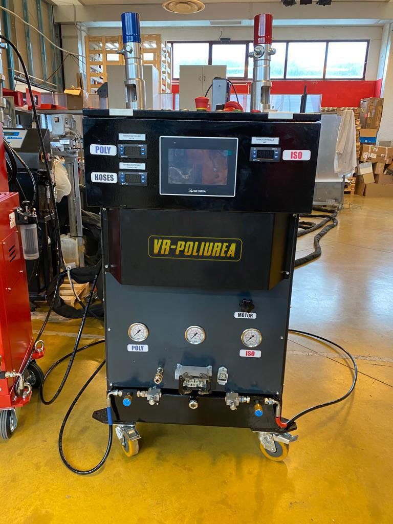 Impermeabilizzazione con Poliurea a Spruzzo lastrico solare 