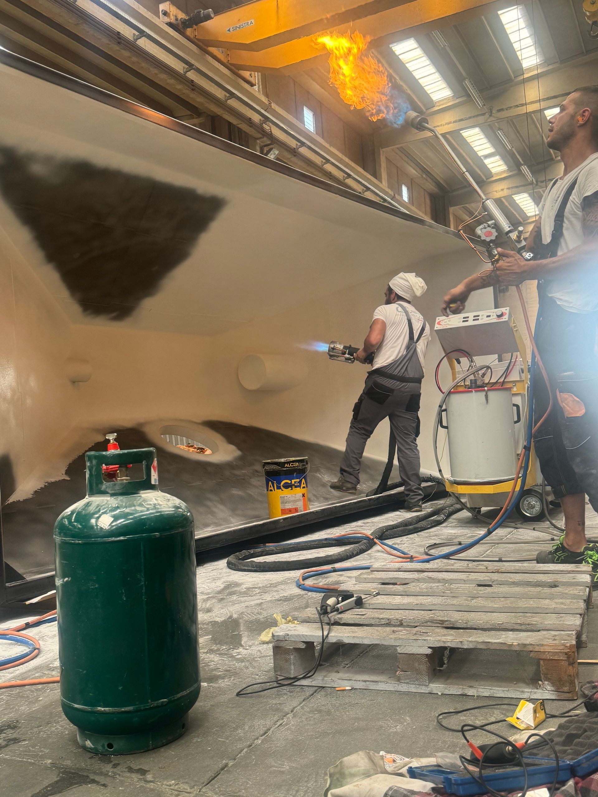 Rivestimenti anticorrosione a fiamma in polietilene