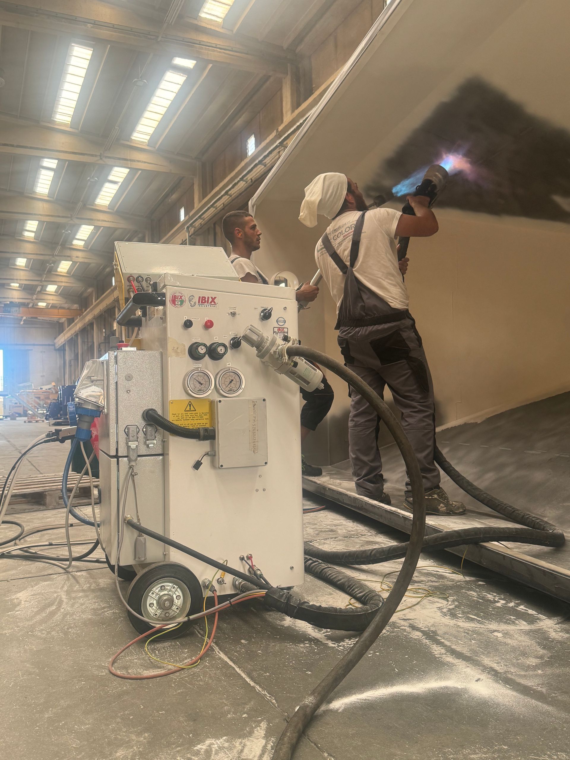 Rivestimento anticorrosione in termoplastico a fiamma