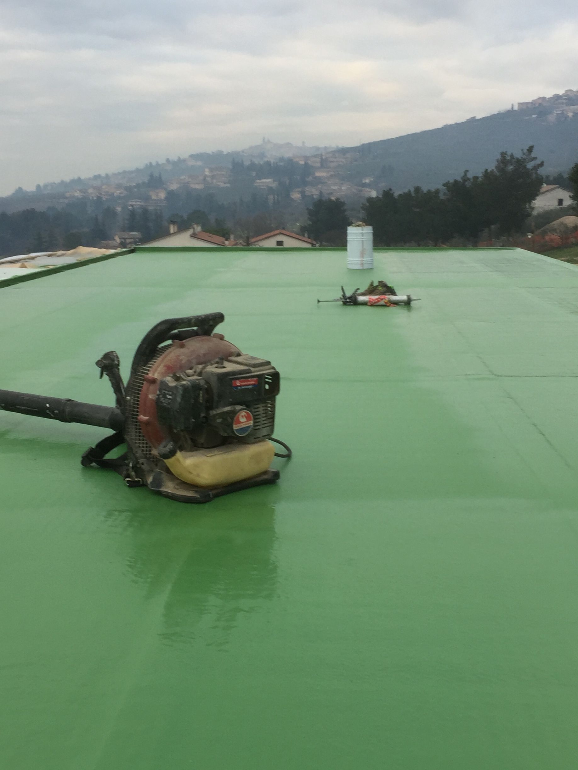 Impermeabilizzazione con Poliurea a Spruzzo lastrico solare 