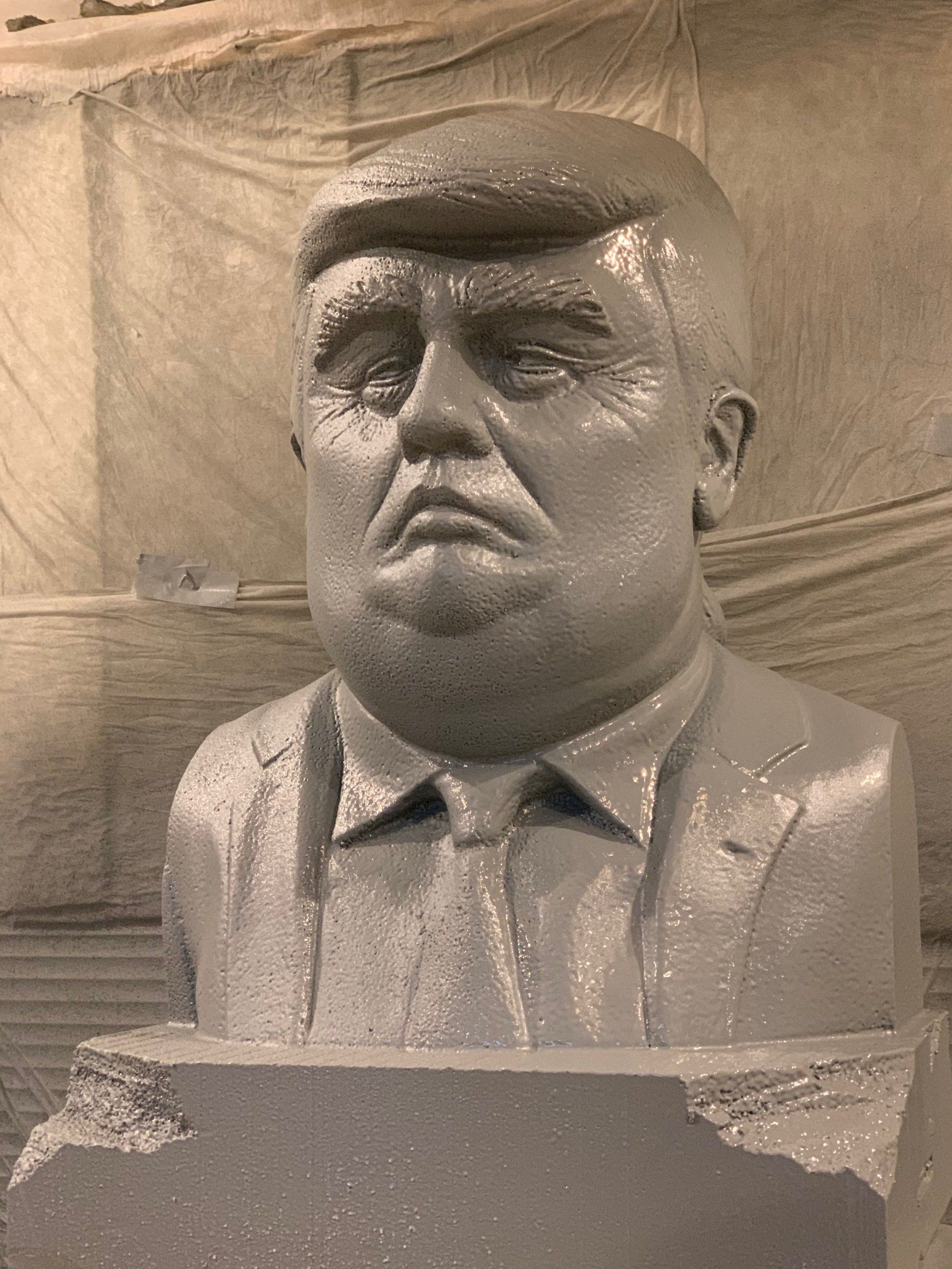 macchina per spruzzo poliurea su polistirolo