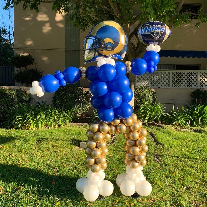 Football player balloon sculpture