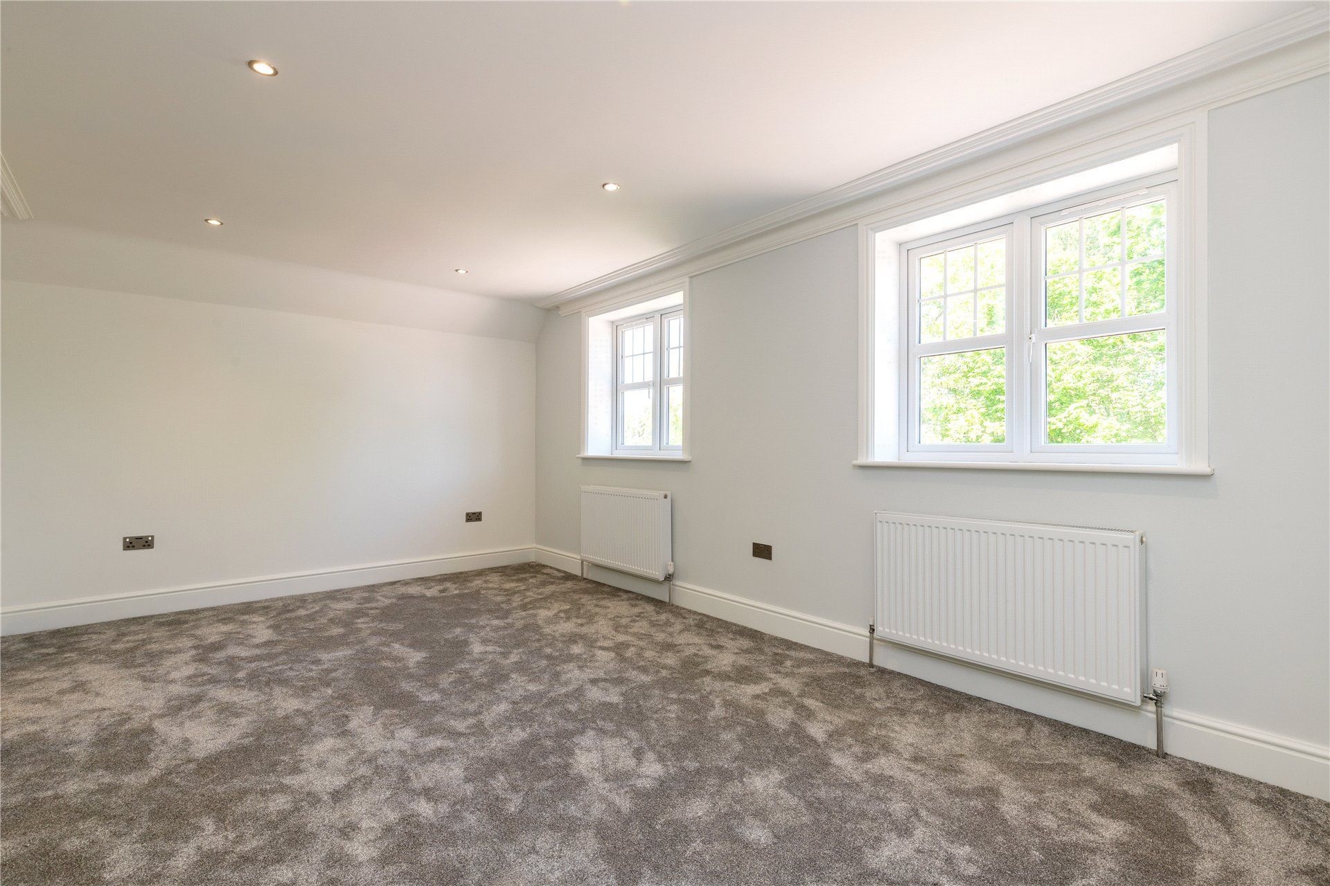 Mushroom Castle, Winkfield Row