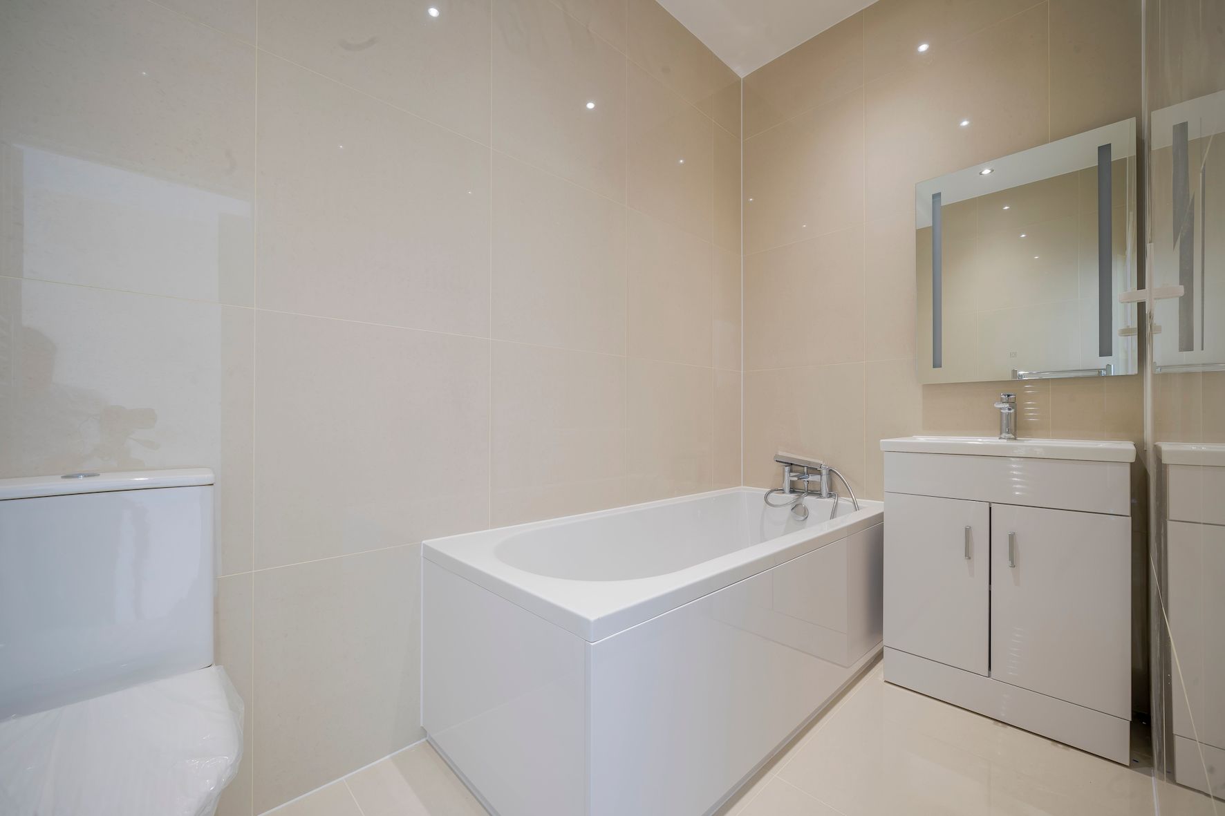 Longfield Road, Tring