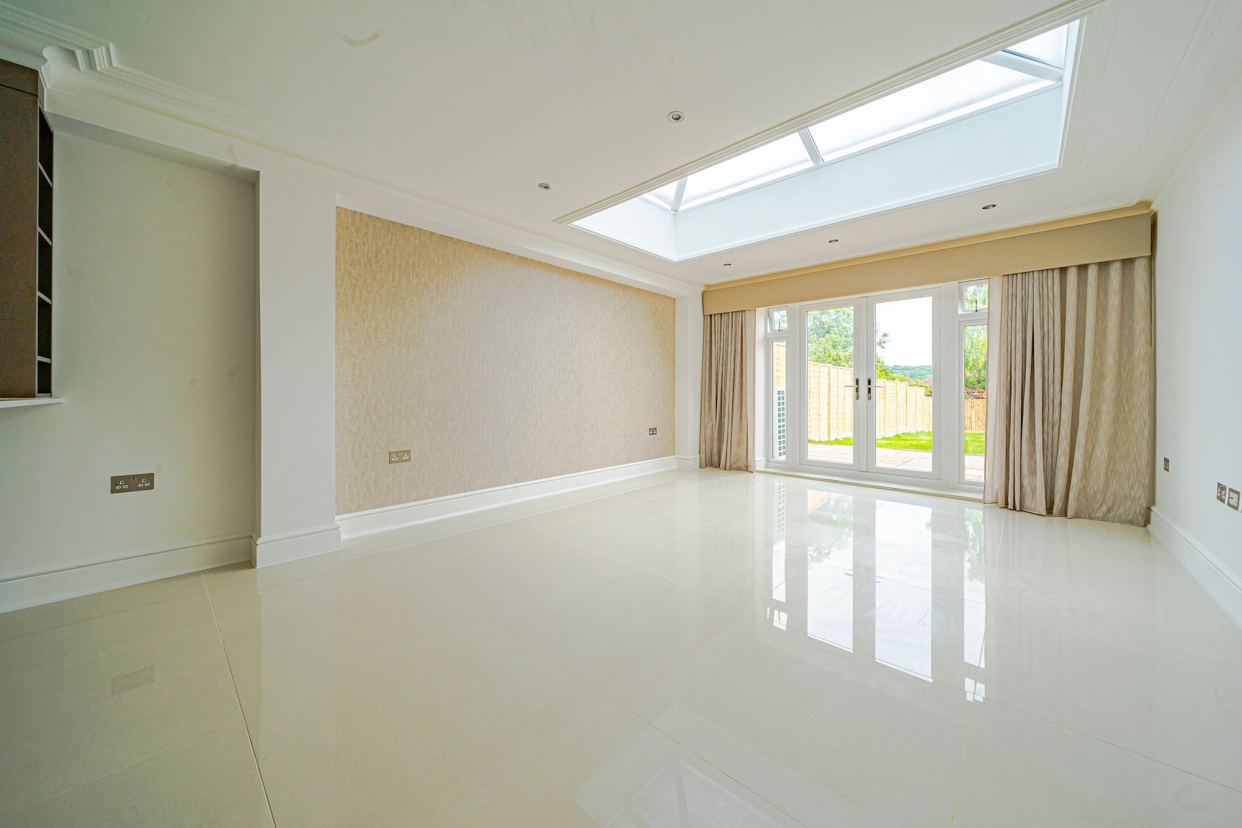 Longfield Road, Tring