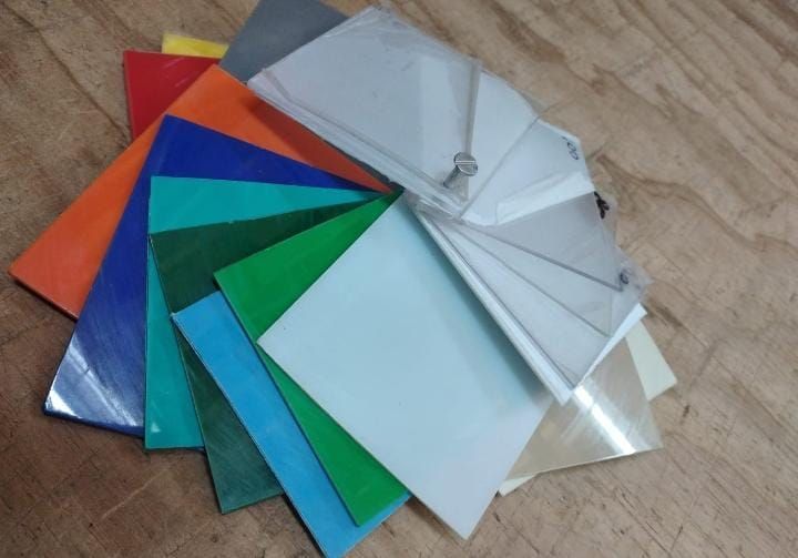 Poliestireno Transparente y de Colores en Medellín