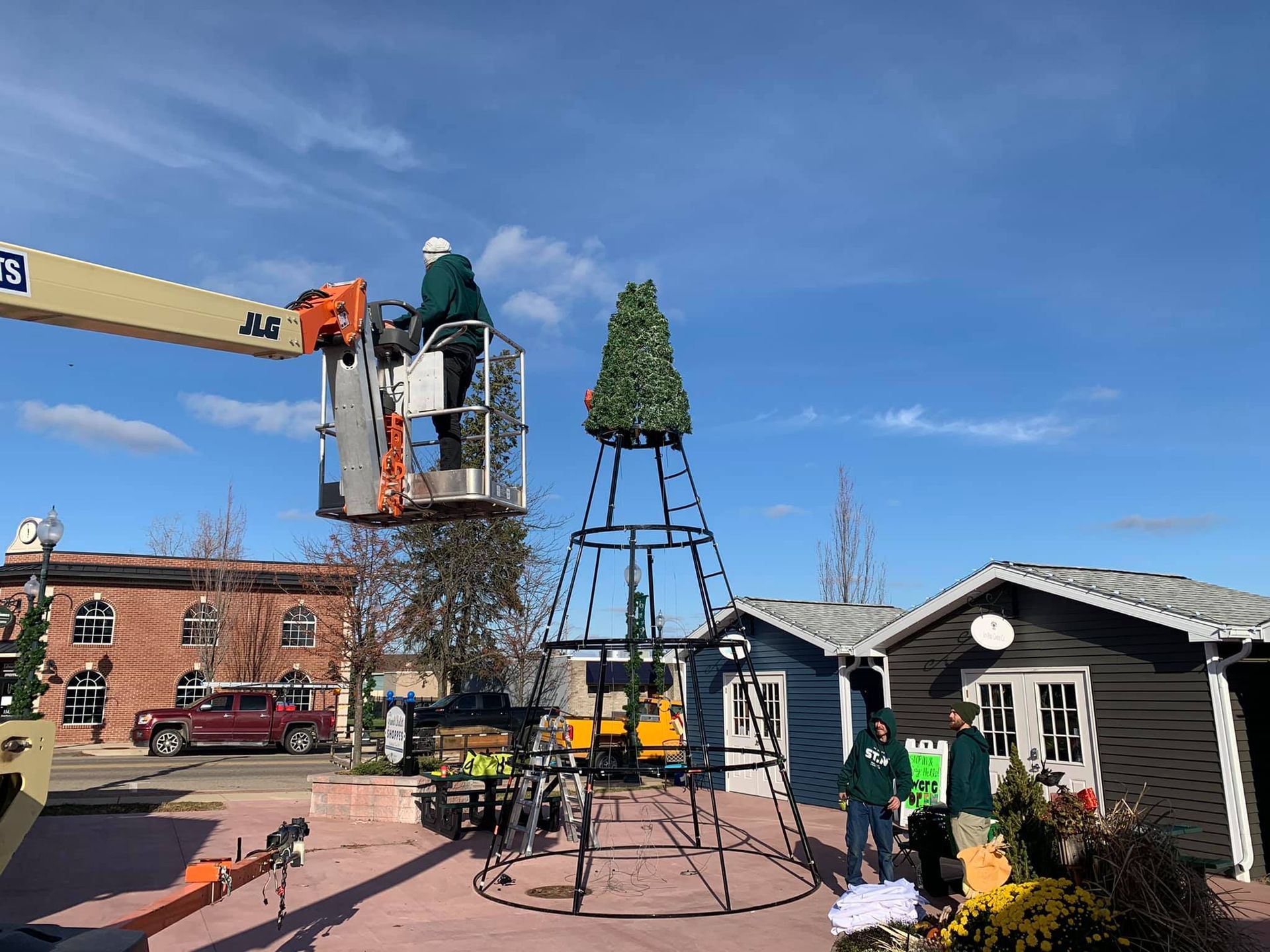 Christmas tree set-up