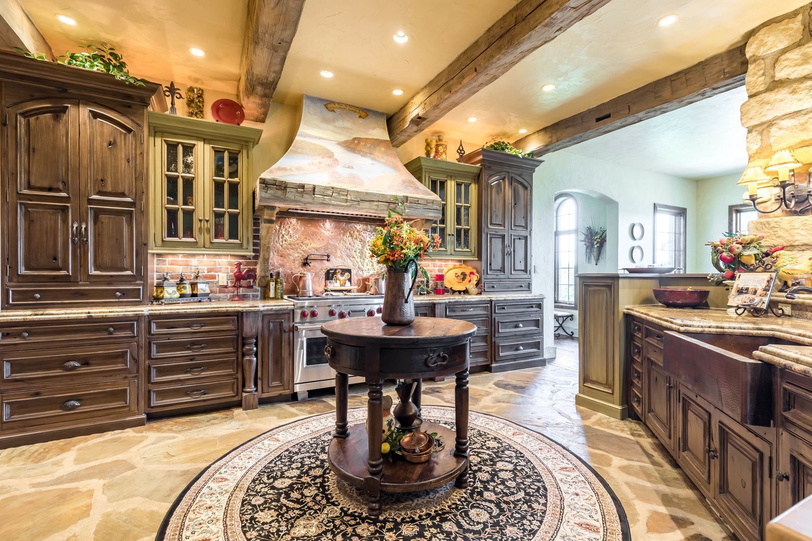 LuLuxury custom homes in St. Louis and Lake of the Ozarksxury custom homes in St. Louis and Lake of the Ozarks