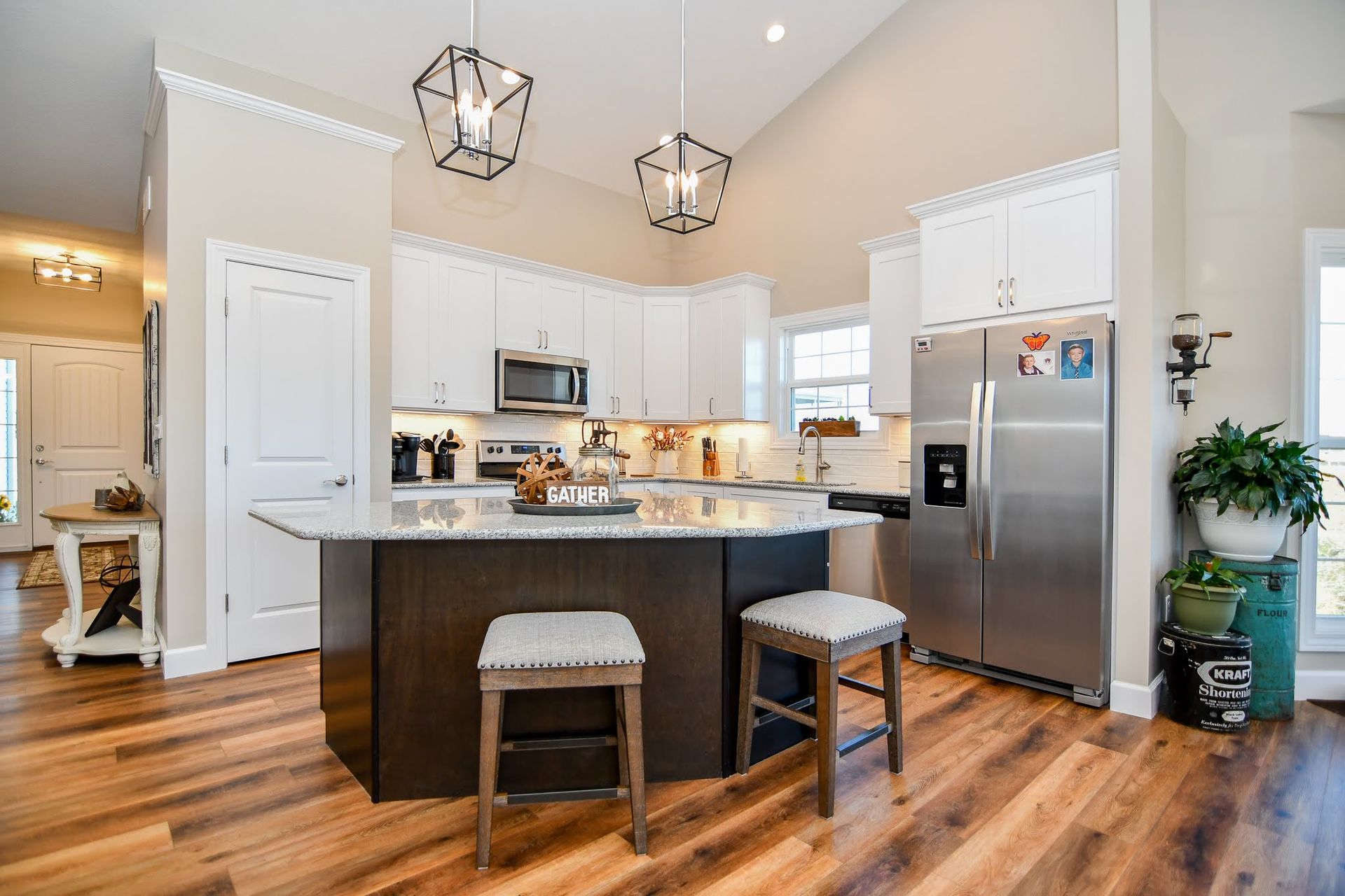 LuLuxury custom homes in St. Louis and Lake of the Ozarksxury custom homes in St. Louis and Lake of the Ozarks