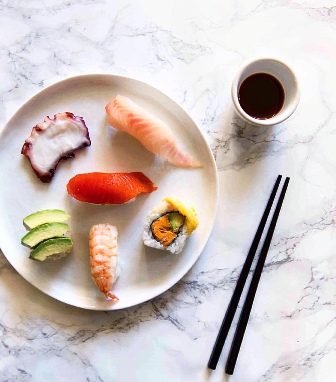 Akashi Asian Bistro & Sushi Bar 6