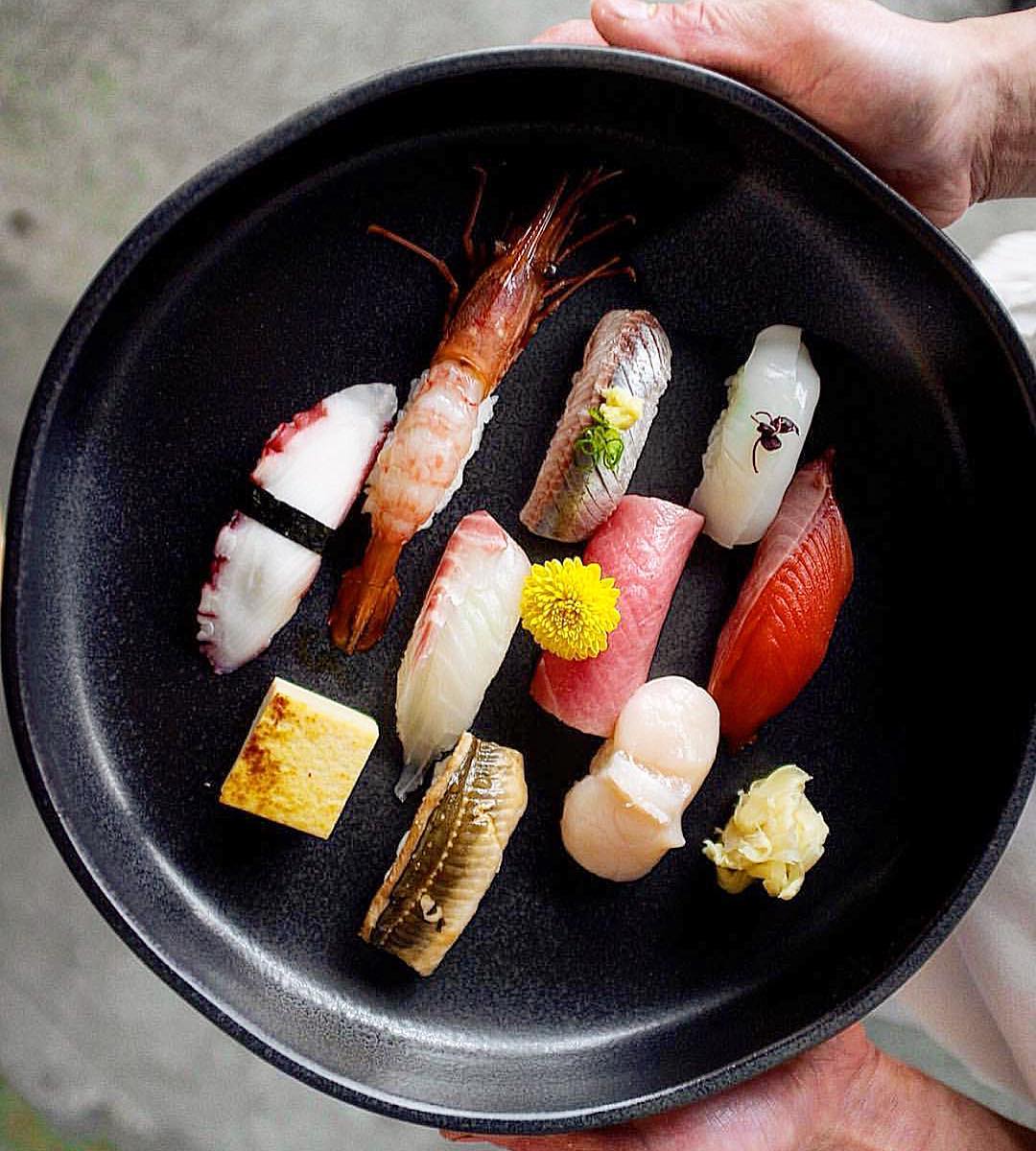 Akashi Asian Bistro & Sushi Bar 6543