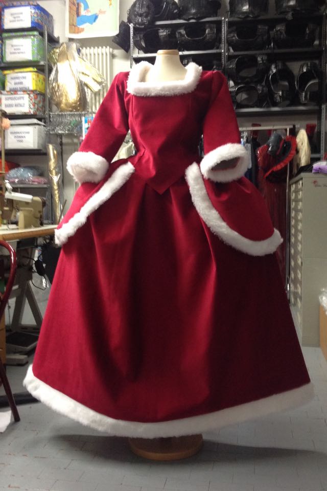 DAVID LAURA - NOLEGGIO COSTUMI