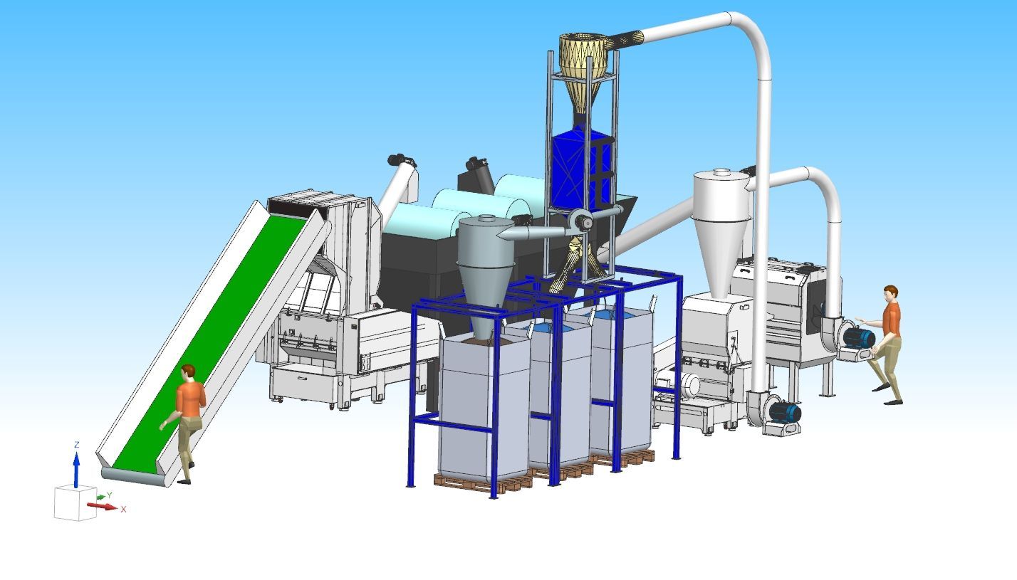 Planta de reciclaje con cinta transportadora y trabajadores cargando/descargando materiales; máquinas azules y blancas.