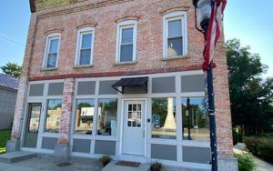 5930 Lovers Ln – Suites L1 & 1B