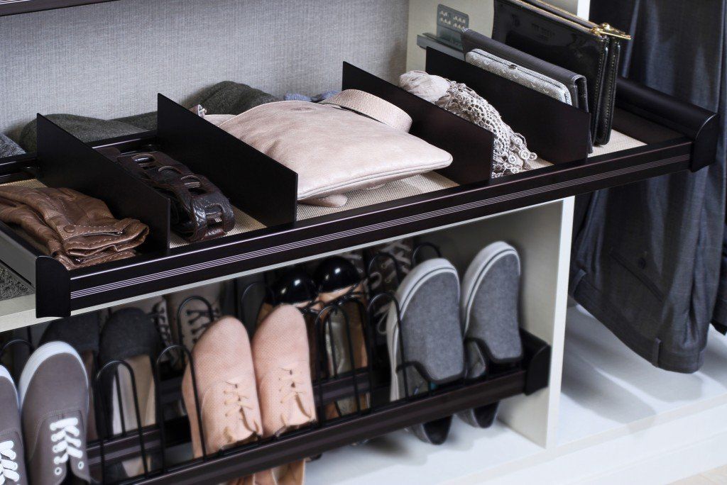 Divided Shelf & Shoe Organizer