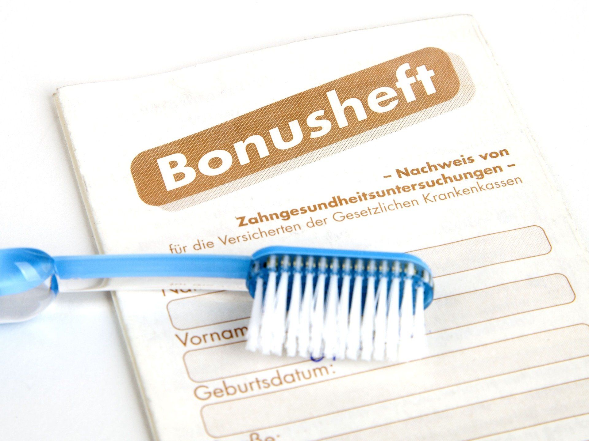 Bonusheft beim Zahnarzt in Berlin-Neukölln